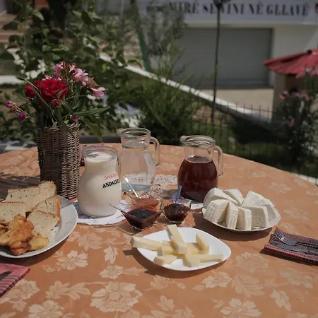 Гостевой дом Sofia Gllava -