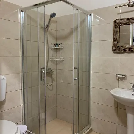 Sofia Gllava - 게스트하우스 Memaliaj