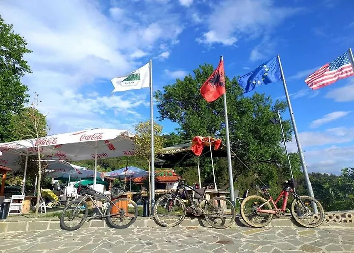 Sofia Gllava - Πανσιόν Memaliaj