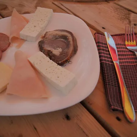 Sofia Gllava - Vendégház