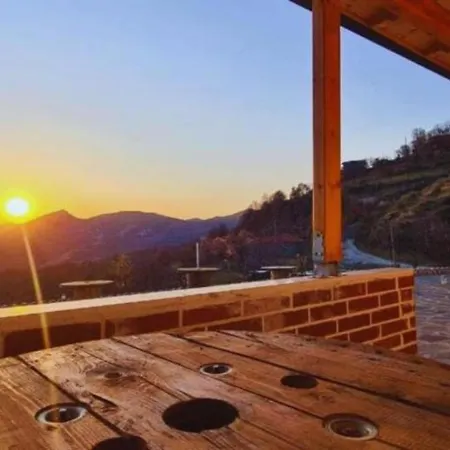 Sofia Gllava - Pensión 4*