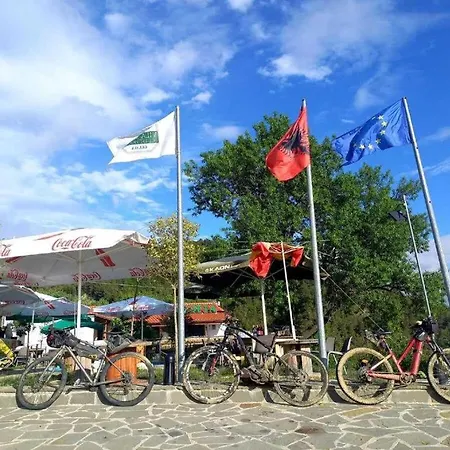 Sofia Gllava - Pensión Memaliaj