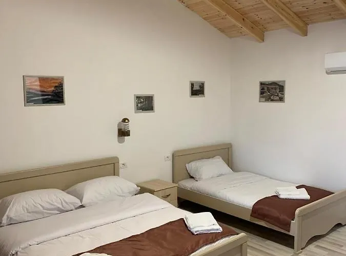 Casa de hóspedes Sofia Gllava - 4*