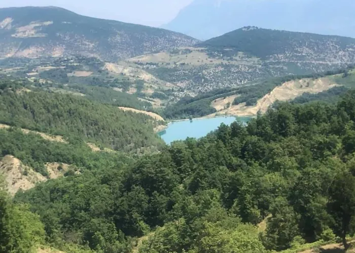 Casa de hóspedes Sofia Gllava -