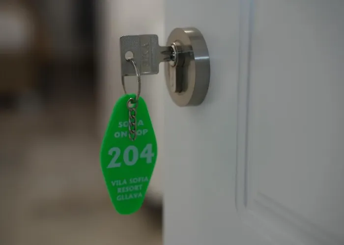 Casa de hóspedes Sofia Gllava - 4*